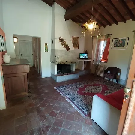 Paneolio Apartment *