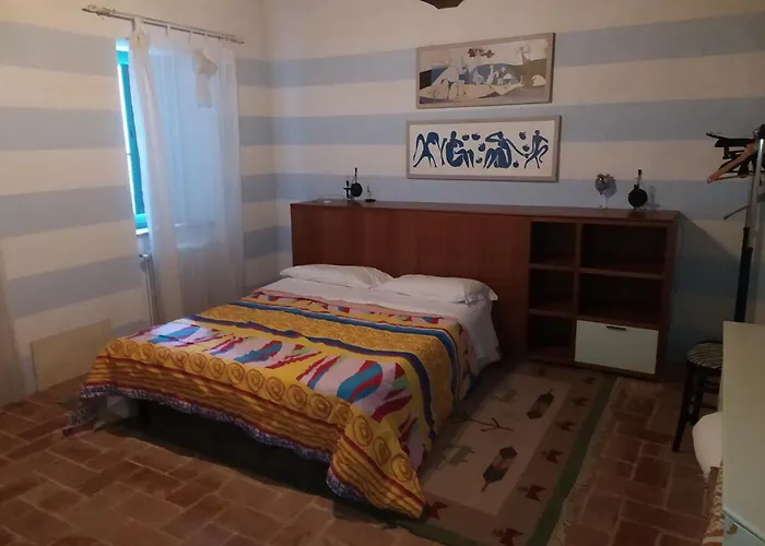 Paneolio Daire Villa Collemandina